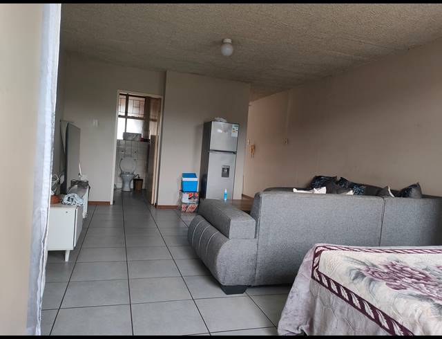 0.5 BEDROOM FLAT FOR SALE IN ARCADIA
